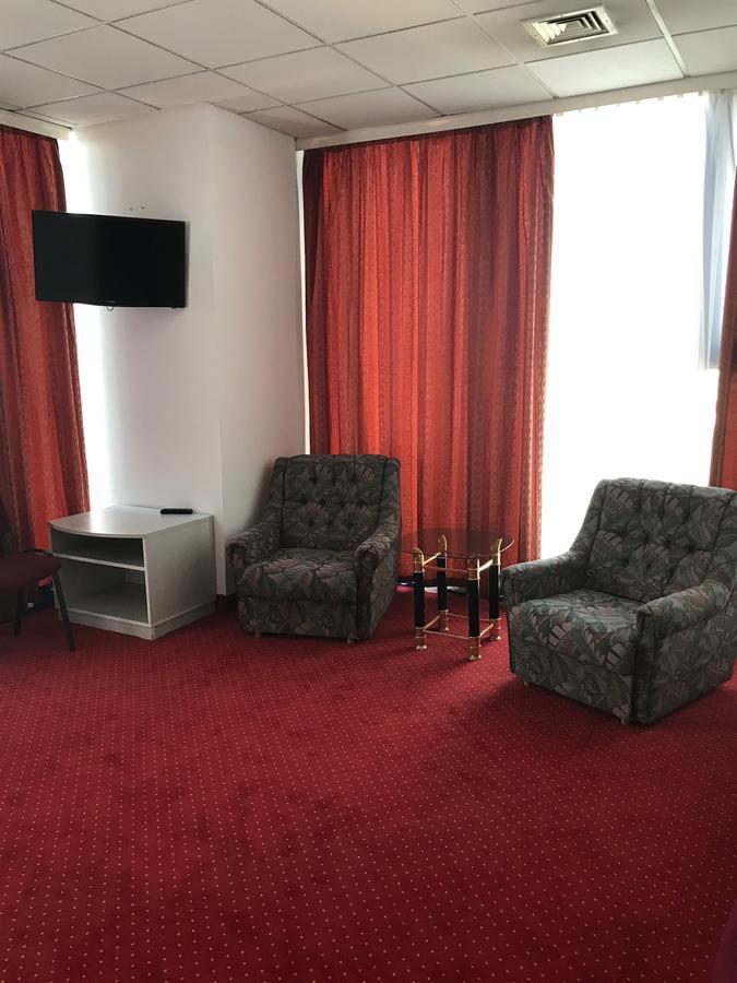 Apartament In Regim Hotelier Бакеу Екстер'єр фото